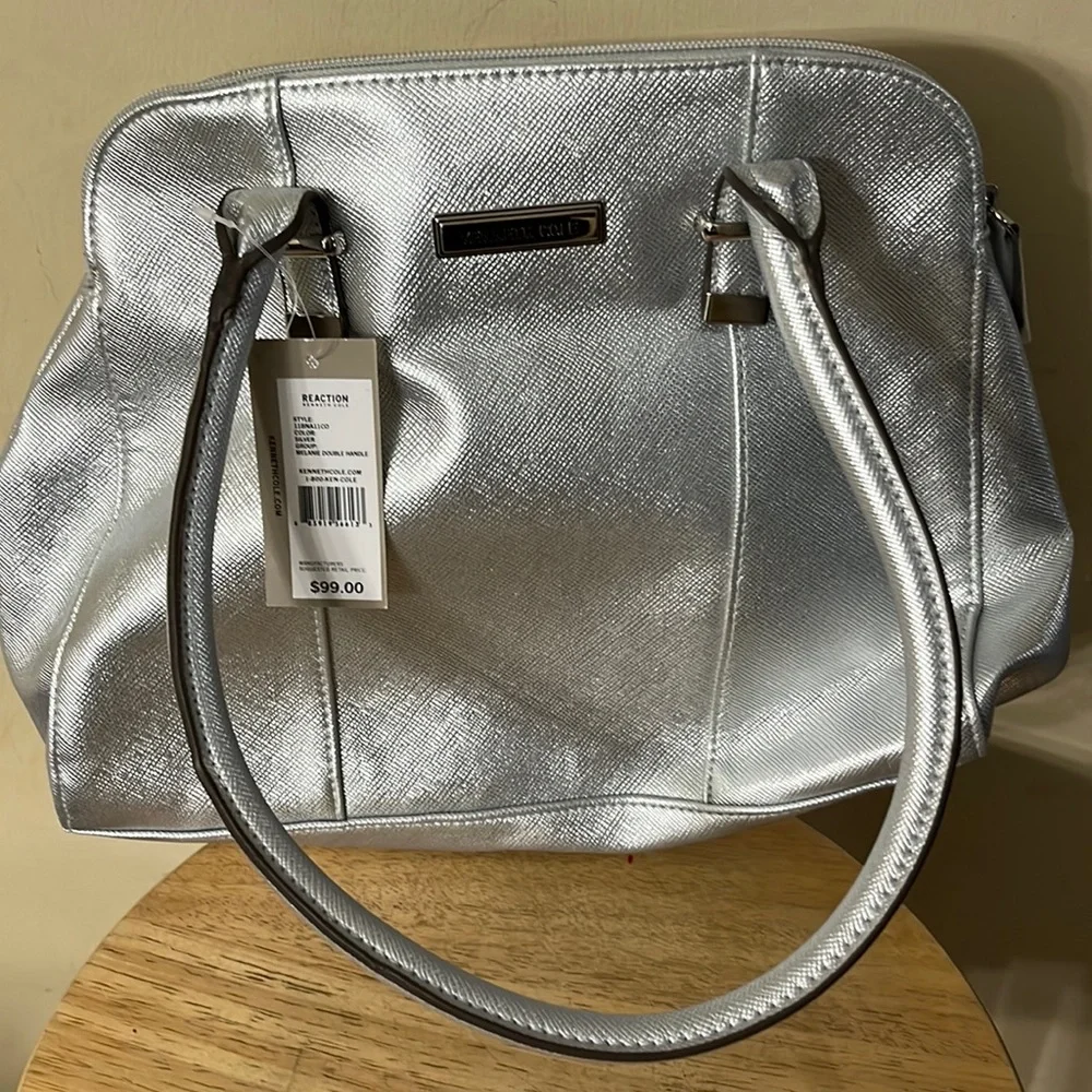Kenneth Cole Reaction bag - Picture 1 of 5